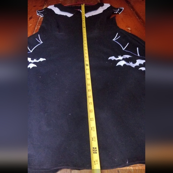 Fabulous NWOT Bat Dress, perfect for Halloween! Medium - Picture 9 of 11